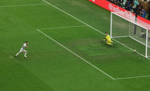 神奇的剧情 惊艳的结局 阿根廷惊险夺冠,梅西如愿捧杯(里奥梅西美洲杯决赛合照)