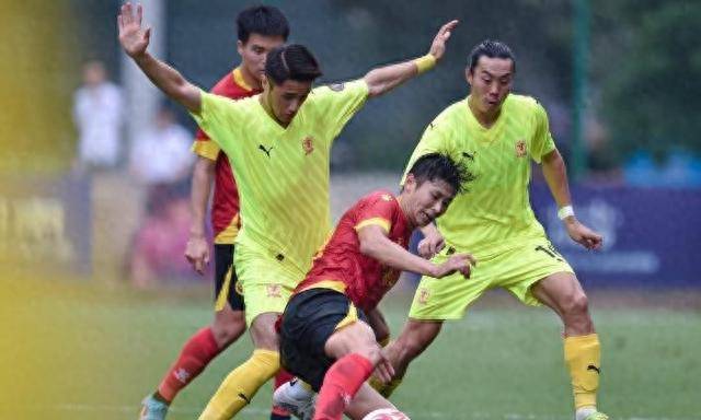 中超竞争加剧四川足球最近的崛起引发了中超联赛的竞争加剧